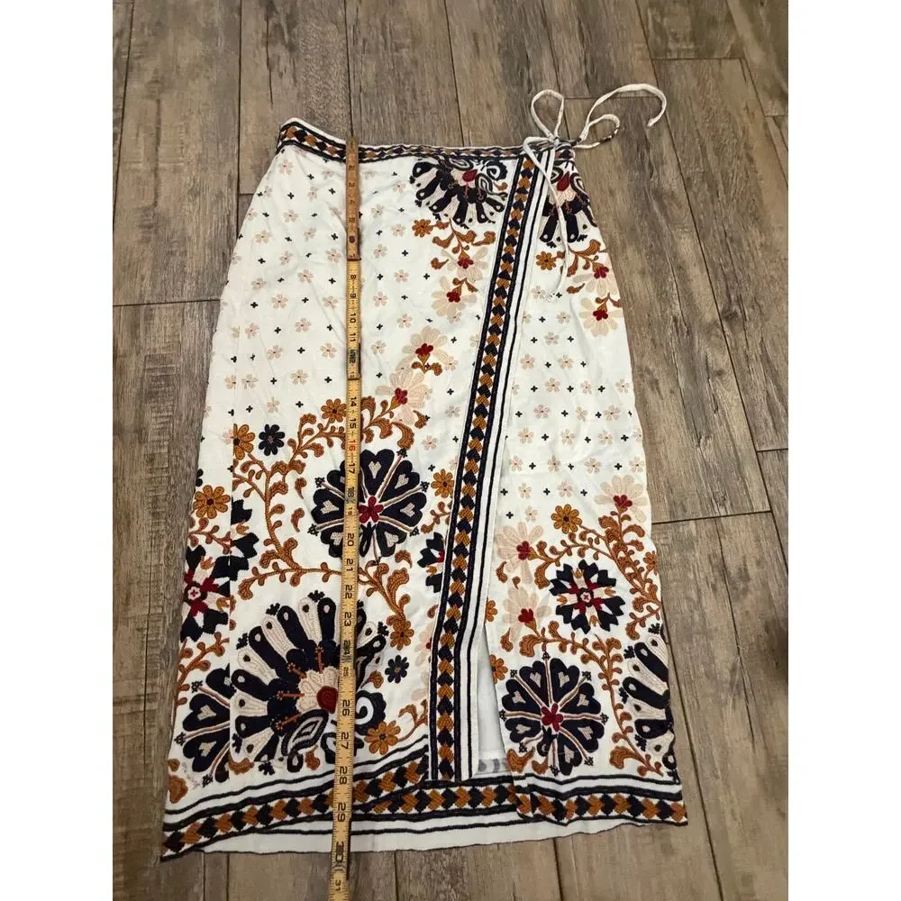 Farm Rio Wrap Midi Skirt Size L Off White Linen Flower Fan Tapestry Tie-Waist